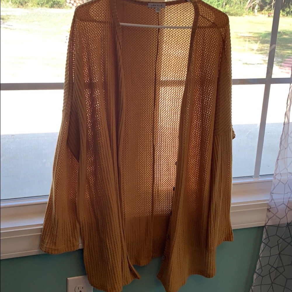 2x mustard cardigan
